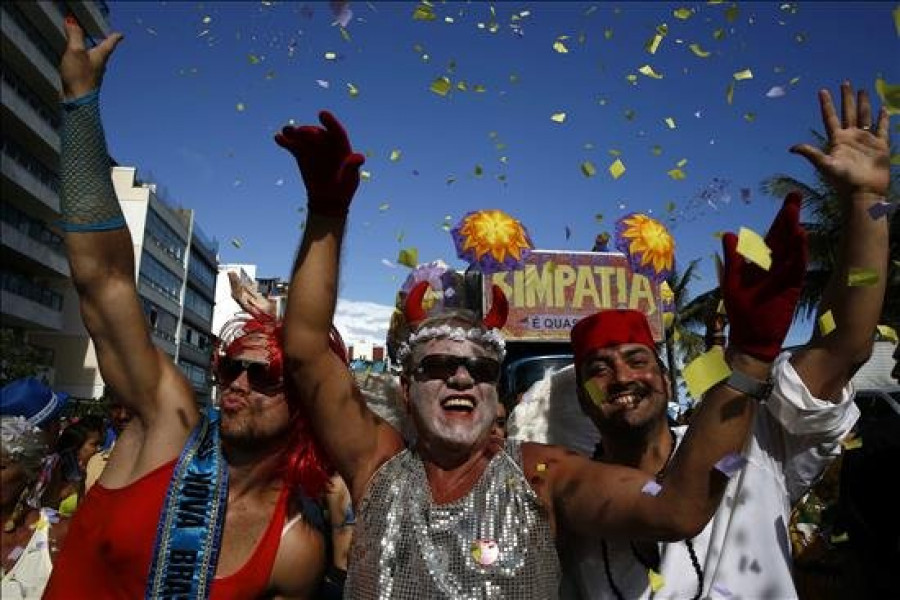 Río de Janeiro prevé la visita de cerca de 900.000 turistas en carnaval