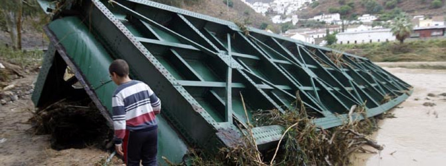 La lluvias torrenciales dejan al menos siete muertos en Murcia y Andalucía