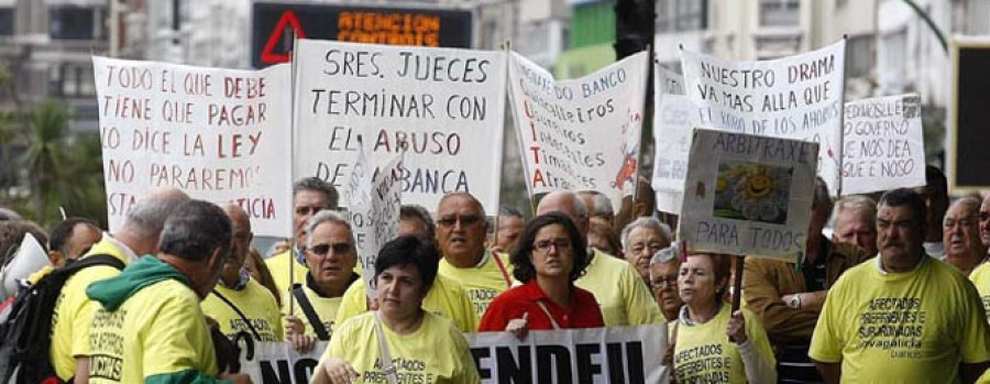 Los preferentistas se movilizan para exigir la reapertura de los arbitrajes