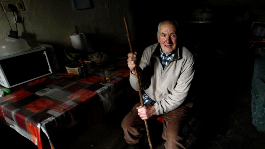 Reportaje | Liquidación por cierre en las aldeas abandonadas de Galicia