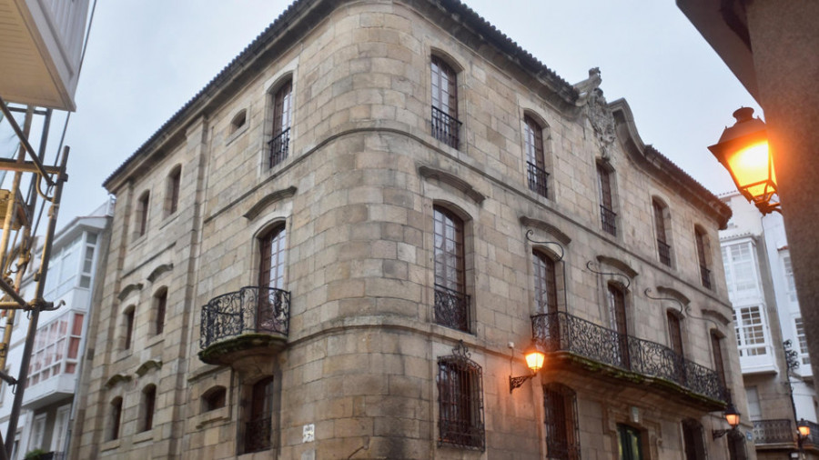 Un equipo histórico-jurídico avalará la recuperación de la Casa Cornide
