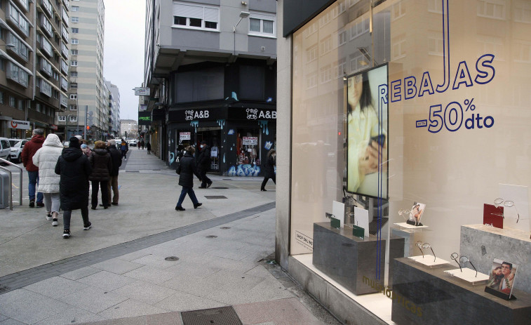 Las restricciones hacen caer las ventas en las rebajas, mientras el sector comercial pide un nuevo Presco pronto
