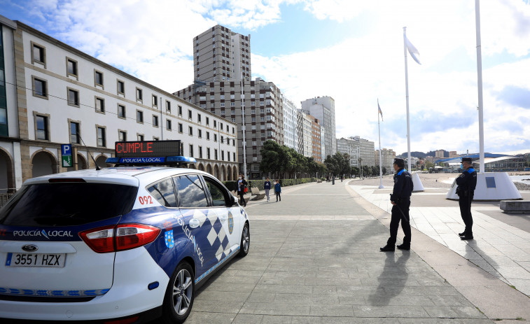 La Policía Local incrementa la vigilancia en las zonas de botellón