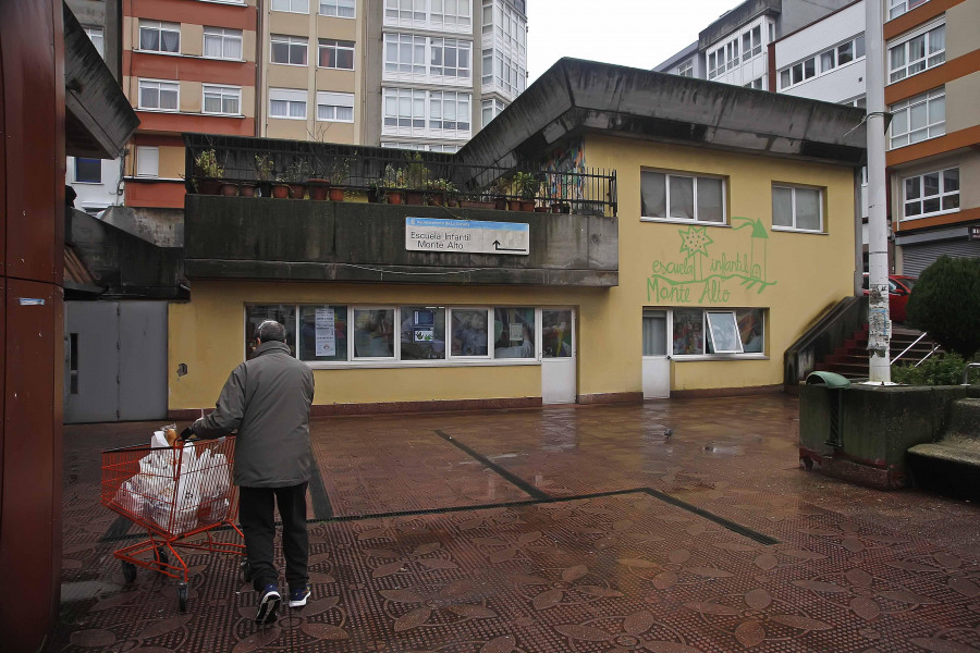 El Ayuntamiento realizará una reparación urgente en la escuela infantil de Monte Alto