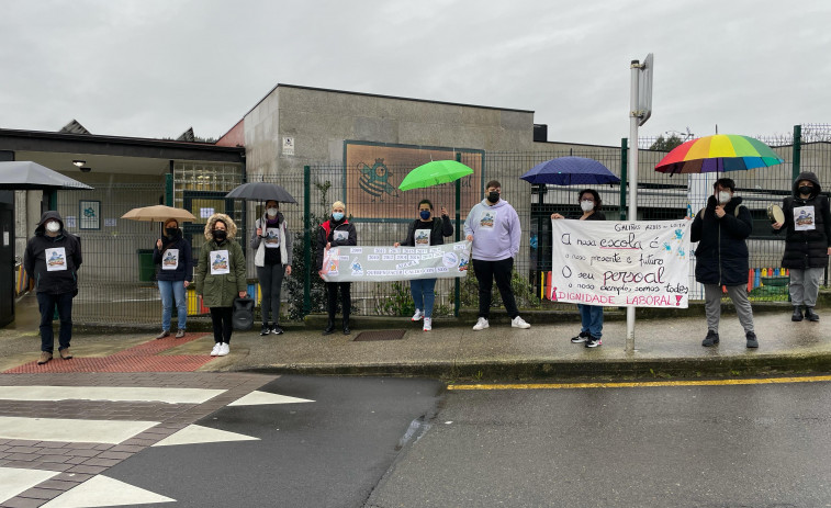 Protesta en las escuelas A Galiña Azul