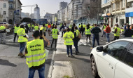 Seis horas después, los trabajadores de Ence siguen bloqueando Sánchez Bregua