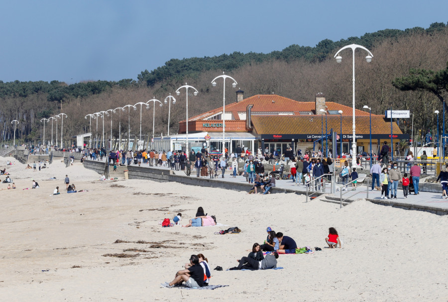 Galicia logró contener mejor en 2020 la caída de la demanda en el sector turístico