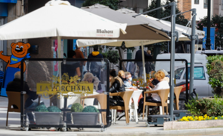 Los trabajadores en ERTE bajan a los 13.000 en julio en Galicia, casi 6.000 menos que en junio