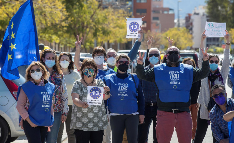 El TSXG obliga a la Xunta a incluir a interinos y temporales en el sistema de carrera profesional