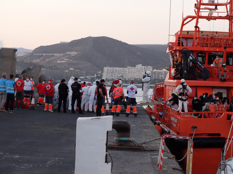 Muere Nabody, la niña de dos años que llegó a Canarias en patera