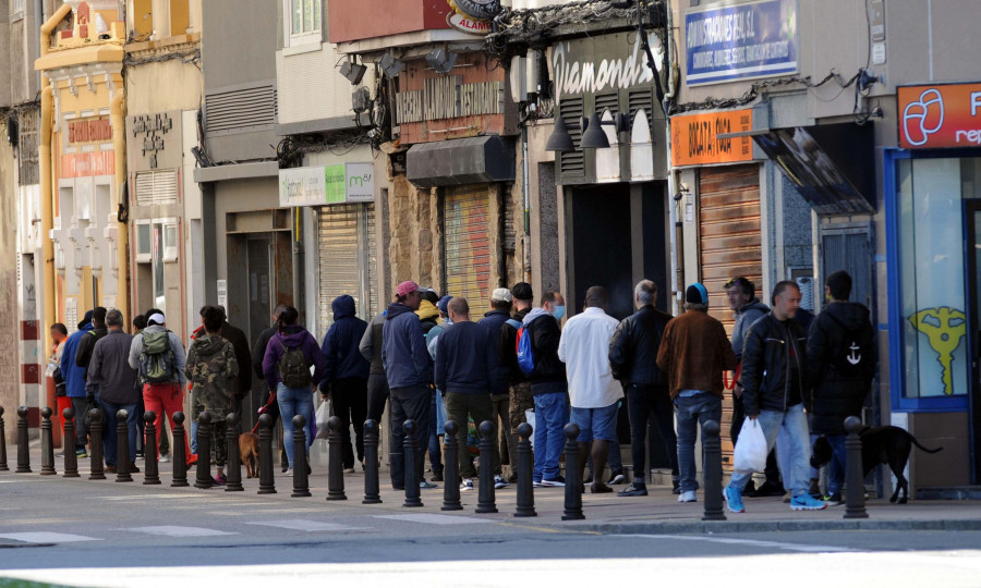 La pandemia pone al descubierto la precariedad endémica de 700 familias