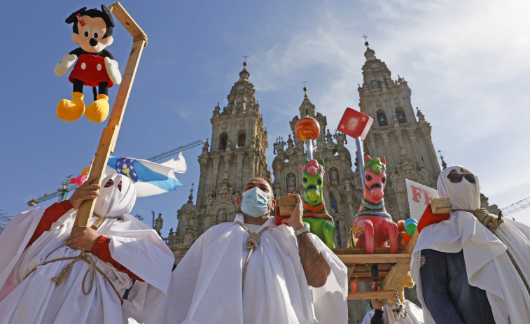 Caballitos de feria y coches de choque para protestar por la falta de ingresos