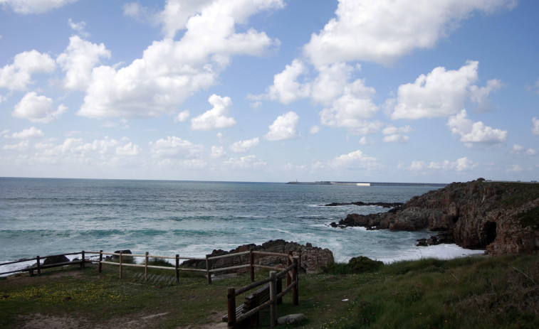 Rescatan el cuerpo sin vida de un vecino de Arteixo en la playa de Repibelo