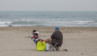 La mascarilla en la playa, solo a ratos