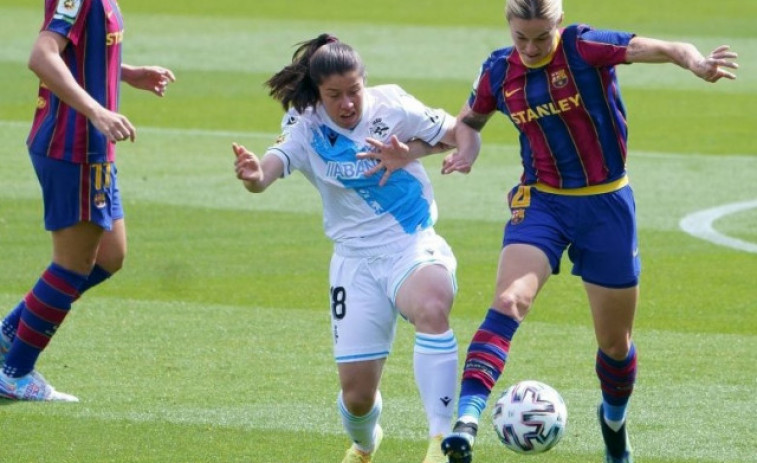 El Deportivo Abanca sufre un calvario ante el Barcelona