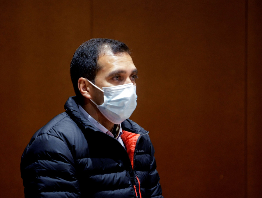 El acusado de matar a un hombre en Betanzos alega que lo hizo en defensa propia