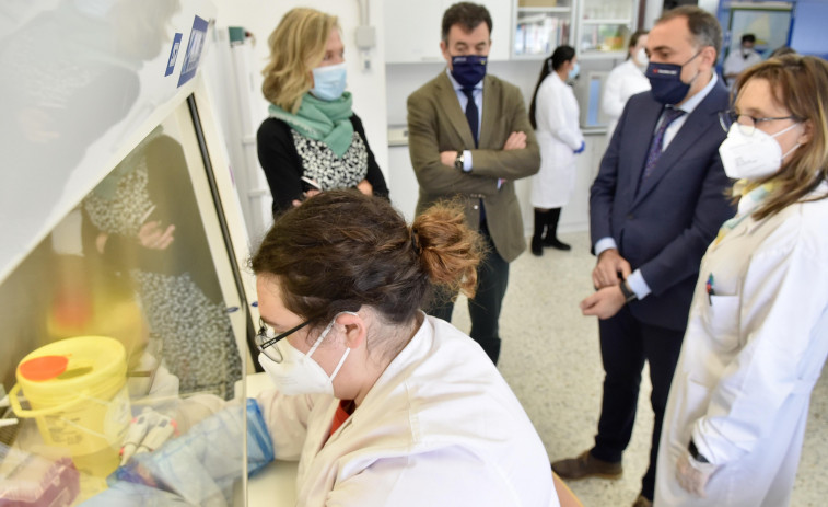 Educación y Sanidade destacan el CIFP de Ánxel Casal como referente de FP en materia de salud
