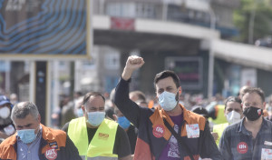 Las imágenes de la manifestación por el ERTE de Repsol en A Coruña