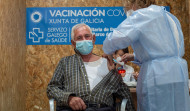El Sergas empezará a poner la próxima semana las segundas dosis a personas de entre 70 y 79 años