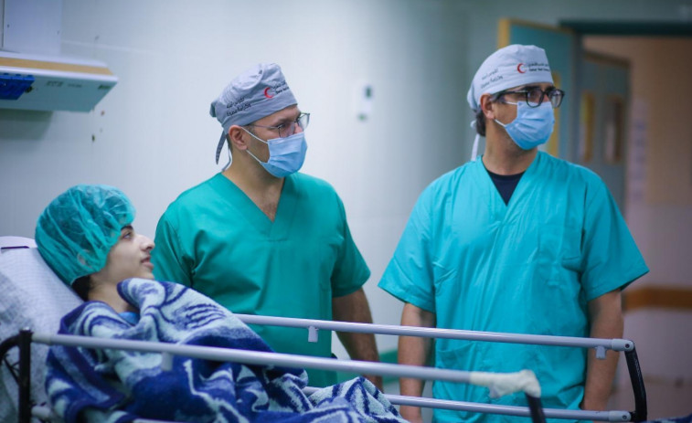 La “odisea” del doctor Diego González Rivas para operar en Gaza plasmada en un documental