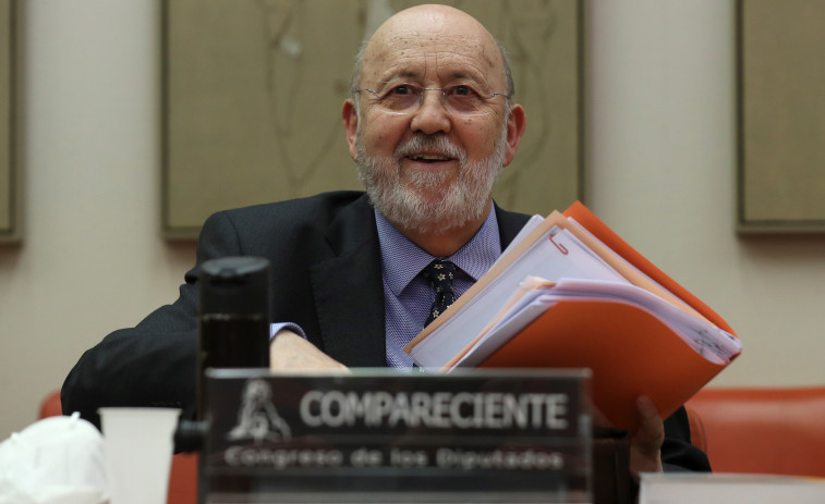 Tezanos y los “tabernarios” del PP