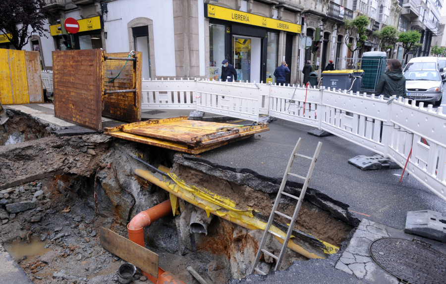 La muralla del siglo XVII de A Coruña resurge de nuevo en unas obras de la calle Fontán