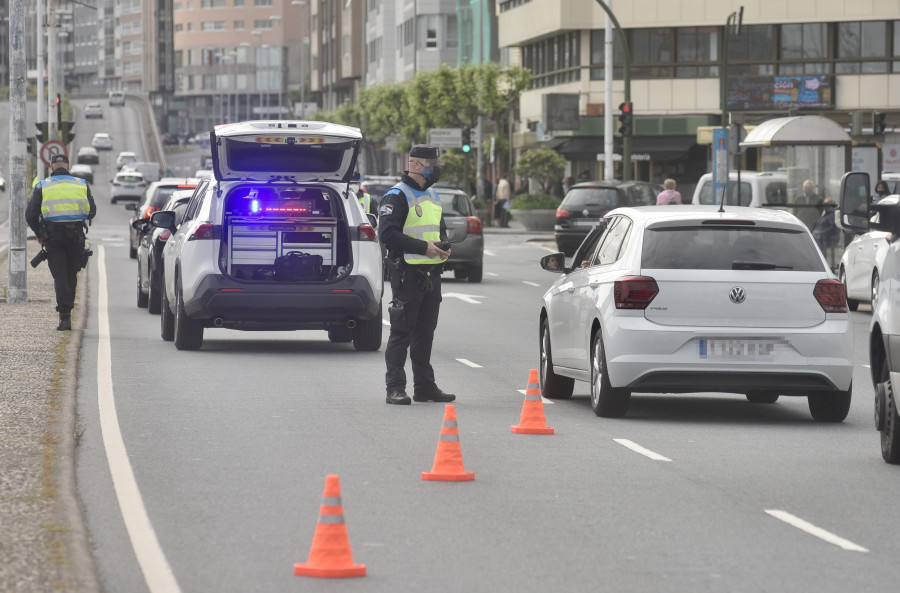 Tres conductores detenidos en tres días en A Coruña por alcoholemia o carencia del carné de conducir