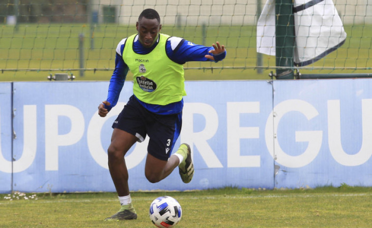 El Deportivo hace oficial el traspaso de Mujaid al Genk belga