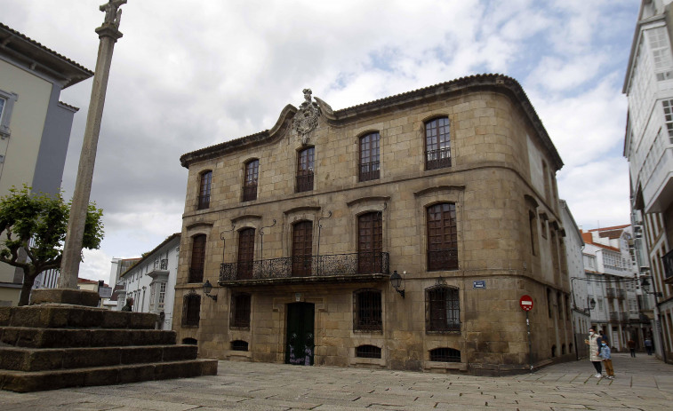Los Franco no podrán sacar objetos de la Casa Cornide de forma cautelar