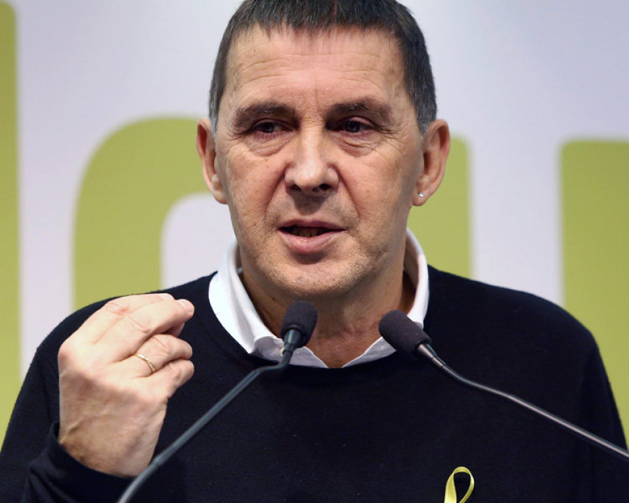 Otegi se pone triste cuando va a Madrid