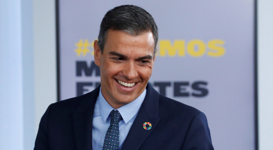 Pedro Sánchez le da a las comunidades 
lo que querían