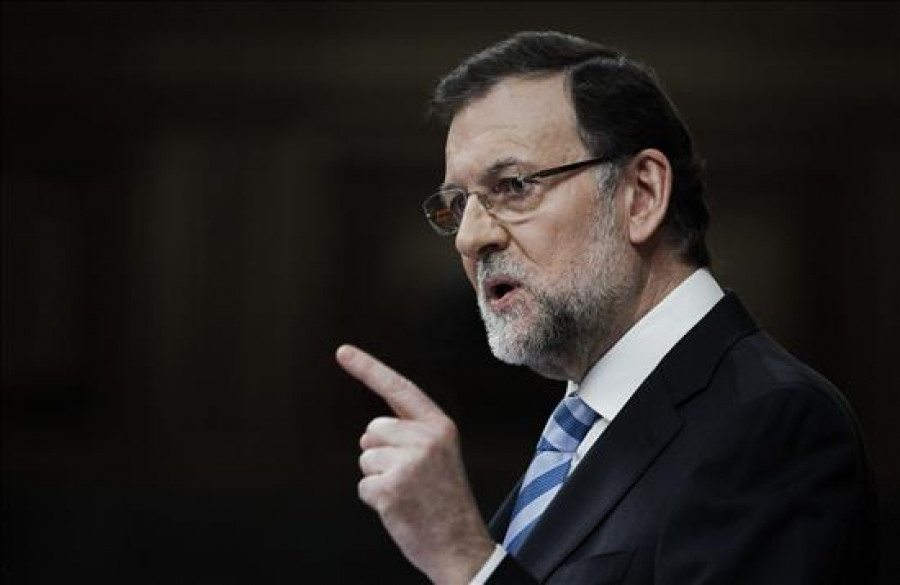 Rajoy anuncia ventajas en contratos indefinidos e IRPF gracias al crecimiento