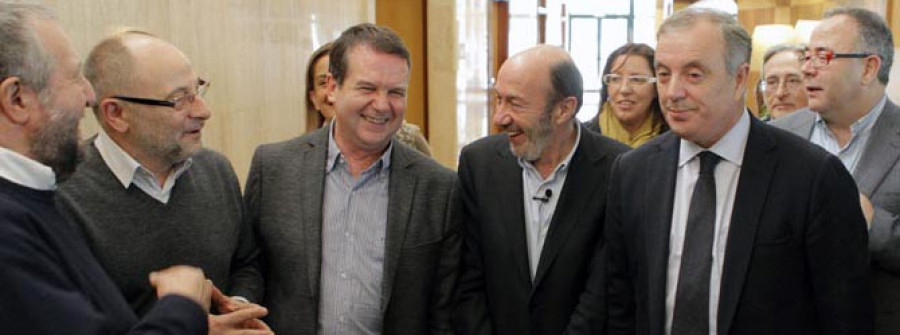 Vázquez rechaza que el triunfo de listas no oficiales revele la división del PSdeG