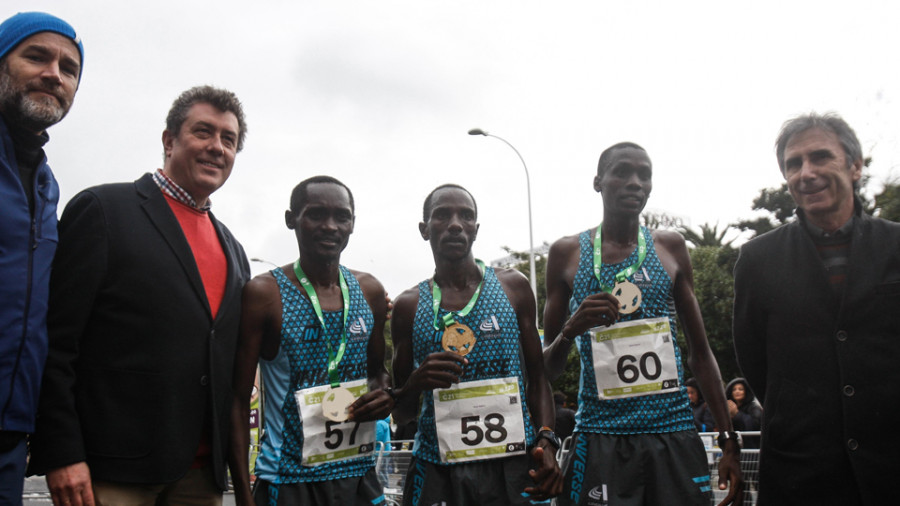 El keniano Hosea Kiplimo se lleva el triunfo y bate el récord de la prueba