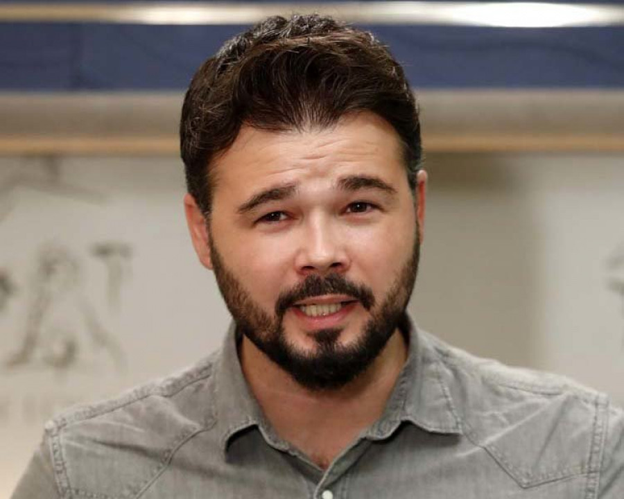 Rufián encarga un bote de crema solar