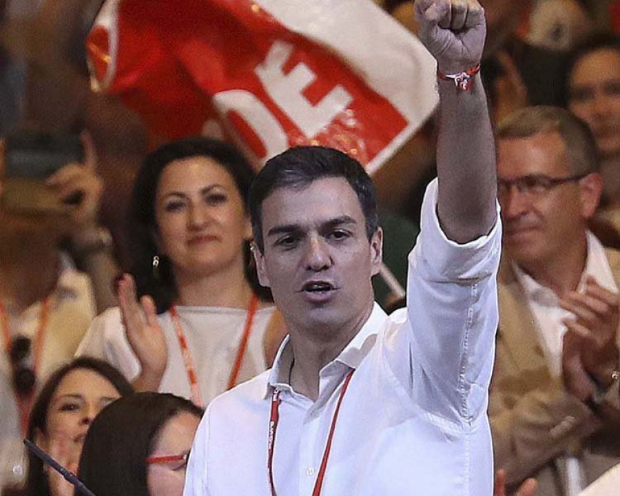 El regreso de Pedro Sánchez acaba con el desamparo de España