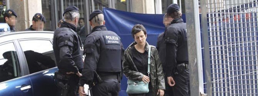 Un niño de 13 años mata a un profesor en un instituto  de Barcelona