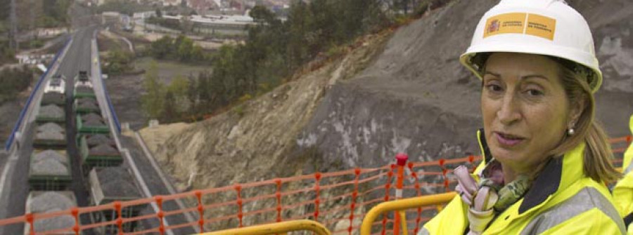 Autorizan al Adif a construir el enlace del AVE entre A Coruña y Vigo del Eje Atlántico