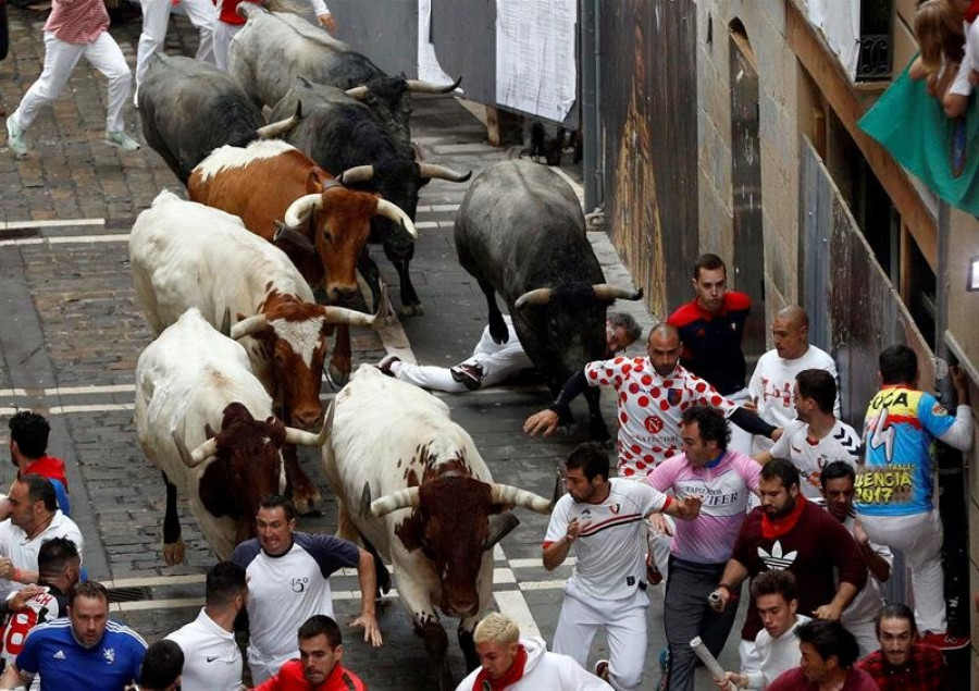 Tercer encierro Sanfermines 2019: tensión en la calle Estafeta