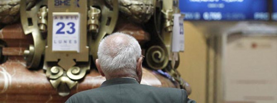 España vuelve a entrar en recesión tras contraerse un 0,4% la economía