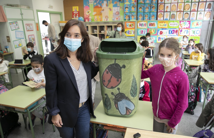 Los parques infantiles contarán con cien papeleras decoradas por niños