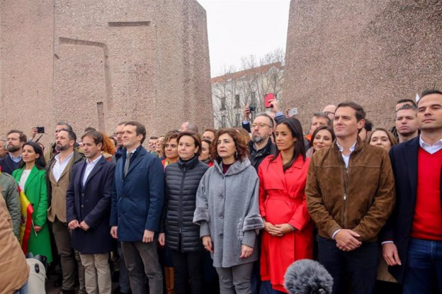 PP, Vox y Cs se unirán de nuevo en Colón contra Sánchez, aunque no aclaran si sus líderes repetirán la foto de 2019