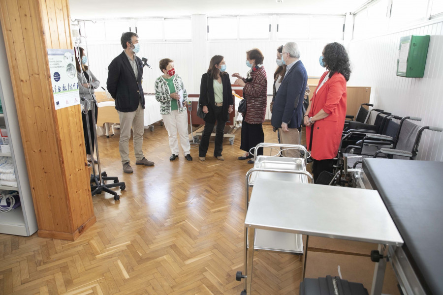 La alcaldesa de A Coruña reivindica la labor de Cáritas para favorecer la inserción laboral