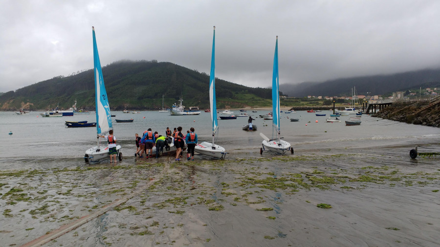 Abierta la inscripción para los cursos de vela y de windsurf