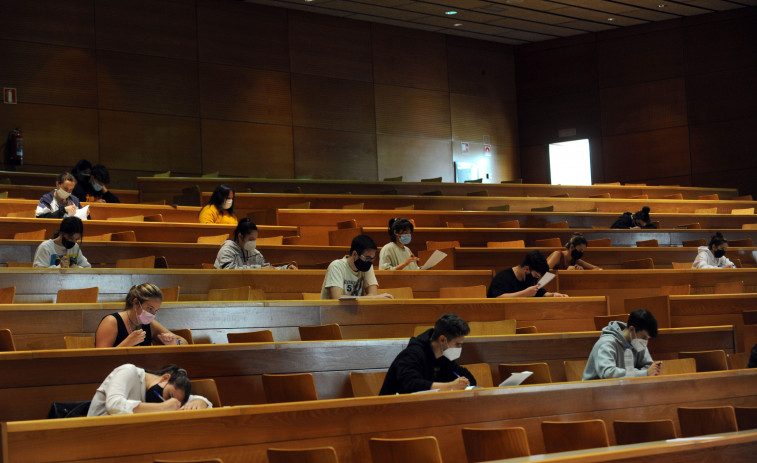 Un total de 2.853 estudiantes de Bachillerato de  A Coruña inician hoy las pruebas de Selectividad