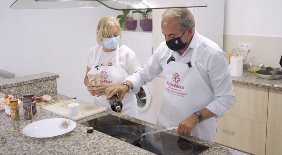 El presidente del Depor borda los langostinos al curry