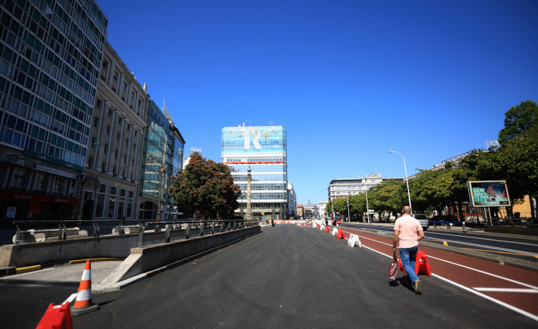 El Ayuntamiento imprimará de gris la zona peatonal de Los Cantones