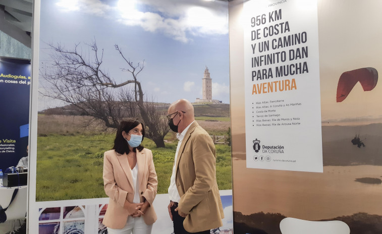 La alcaldesa reivindica en la feria CM Málaga el potencial e identidad cultural de la ciudad