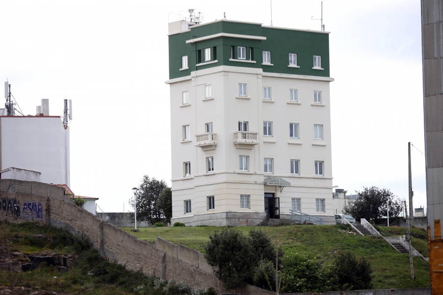 El BNG pide reabrir los jardines del Agra do Orzán, cerrados desde el inicio de la pandemia