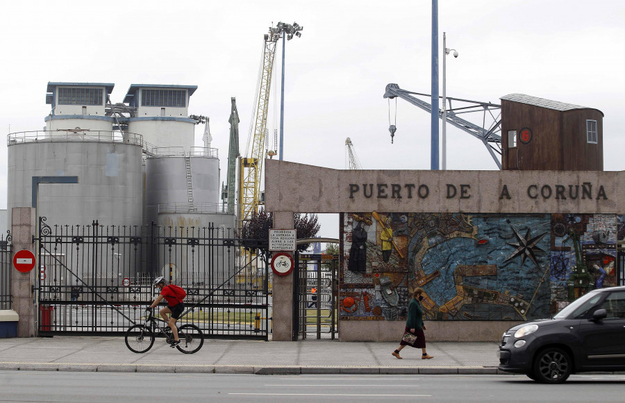 El Ayuntamiento niega que la negociación del Puerto esté estancada